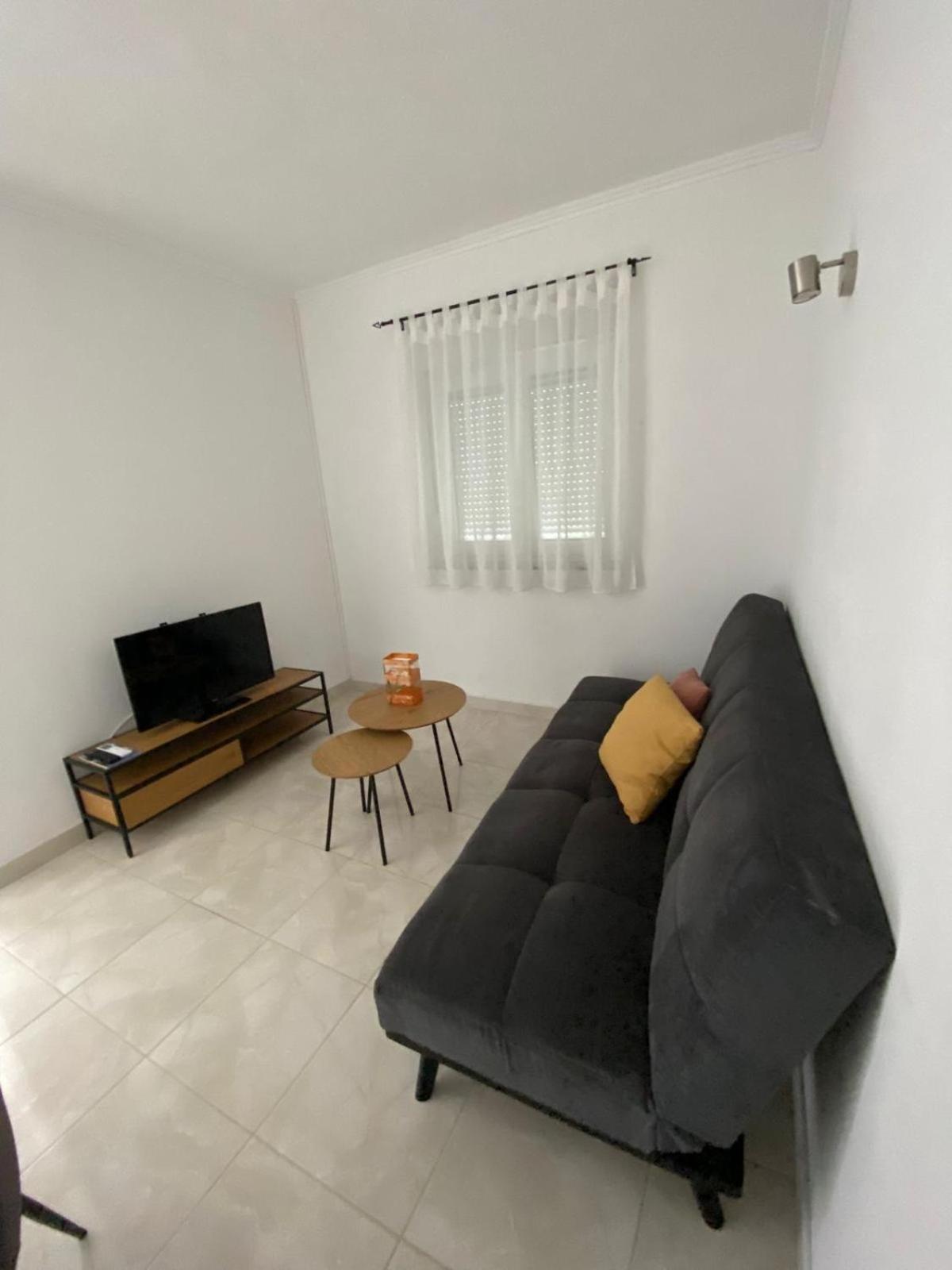 Apartments D&D Osobjava ภายนอก รูปภาพ